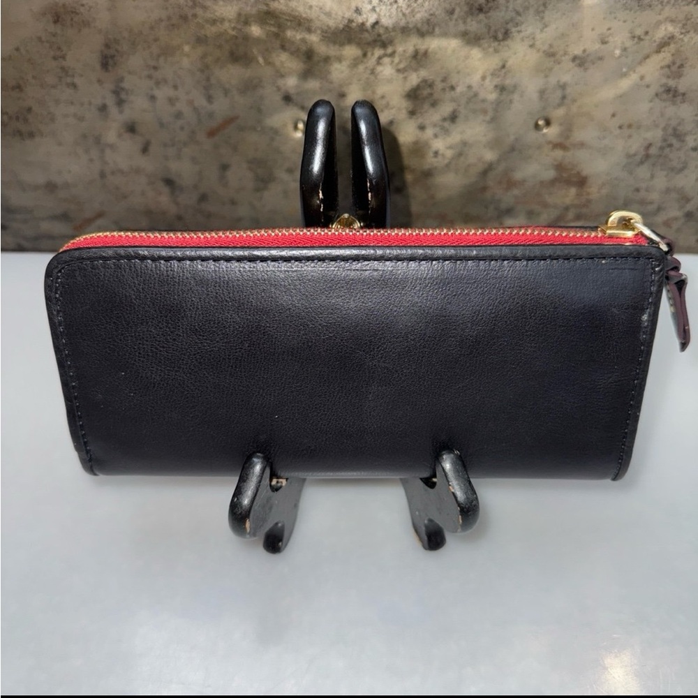 Dooney & Bourke Florentine 3/4 zip wallet in Navy - Picture 2 of 12